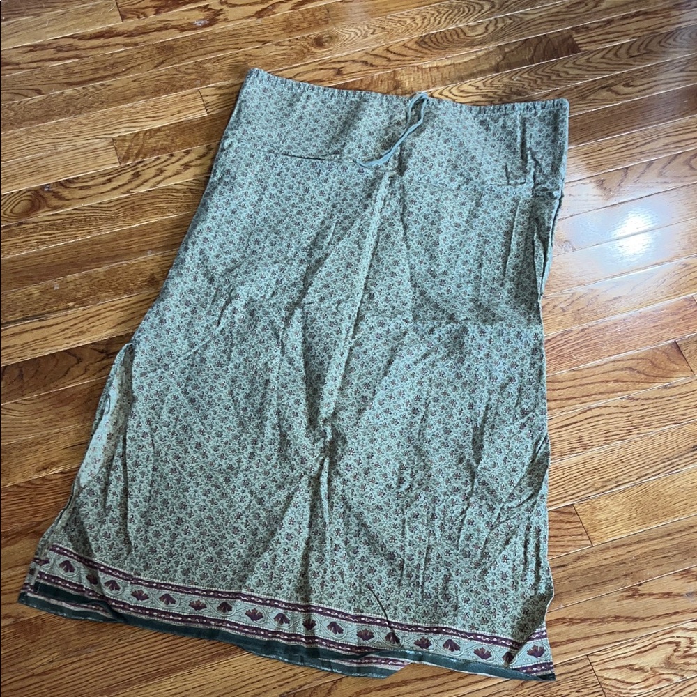 Abercrombie & Fitch Floral Green Skirt